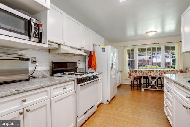 11802 ENID DR, Potomac, MD 20854