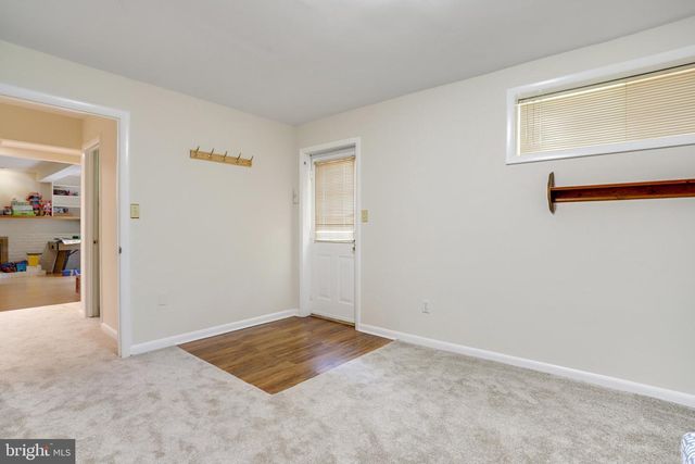 11802 ENID DR, Potomac, MD 20854