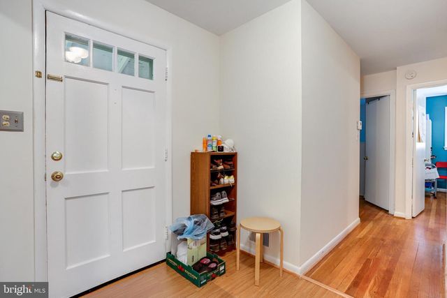 11802 ENID DR, Potomac, MD 20854