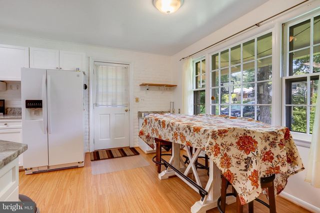 11802 ENID DR, Potomac, MD 20854