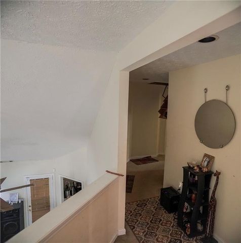 493 E LAKE Drive, Riverdale, GA 30274