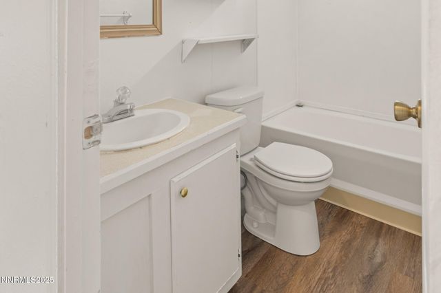 2880 Talapoosa Street, Silver Springs, NV 89429