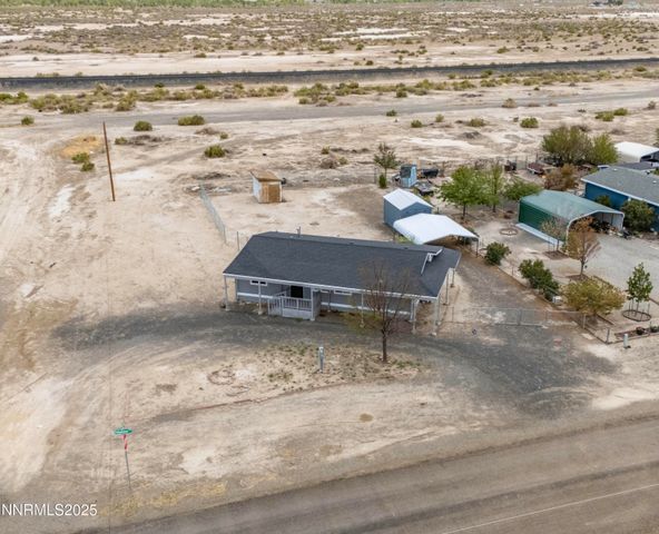 2880 Talapoosa Street, Silver Springs, NV 89429