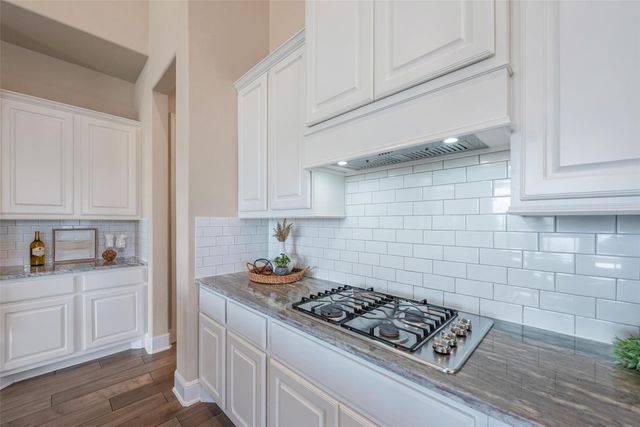 1721 Lakeside Harbor Court, League City, TX 77573