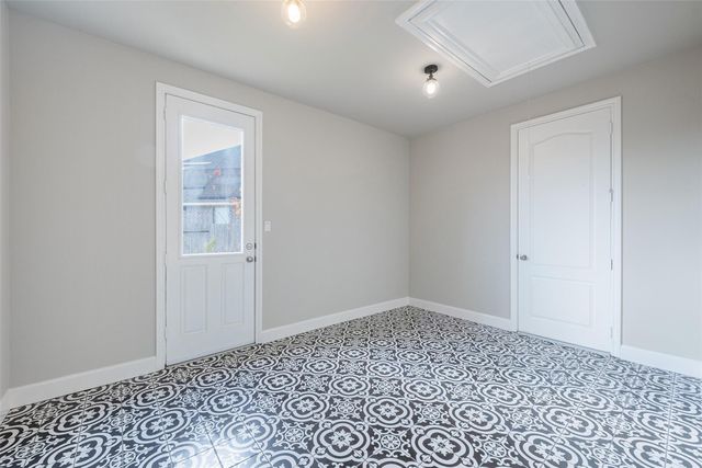 1721 Lakeside Harbor Court, League City, TX 77573