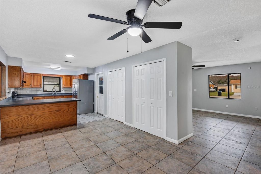 Image 9 of property listing at 7900 TOLEDO STREET, Orlando, FL 32822