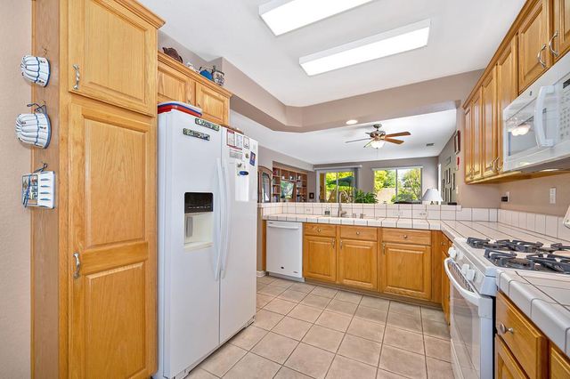 7509 Apple Hollow Loop, Roseville, CA 95747
