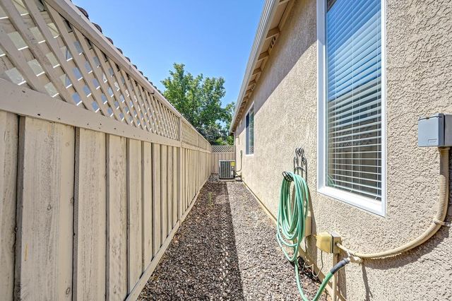 7509 Apple Hollow Loop, Roseville, CA 95747