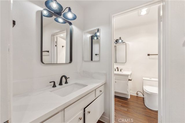 415 S Prospect Avenue 204, Redondo Beach, CA 90277