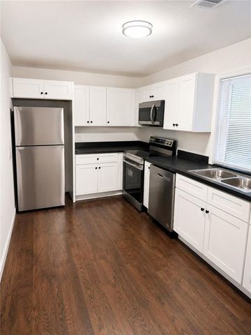 1610 Line Circle, Decatur, GA 30032