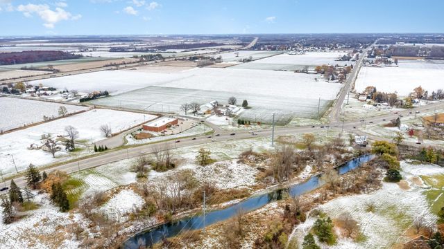 2507 Delta Road, Bay City, MI 48706