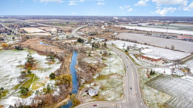 2507 Delta Road, Bay City, MI 48706