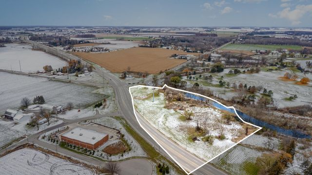 2507 Delta Road, Bay City, MI 48706