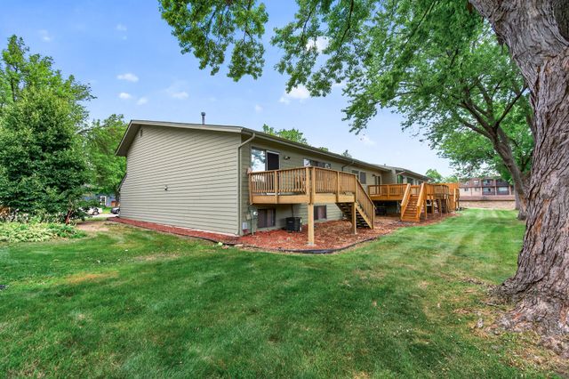 6025 79th Avenue N, Brooklyn Park, MN 55443
