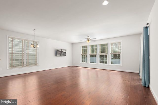 5714 SPRING ARBOR CIR, Fredericksburg, VA 22407