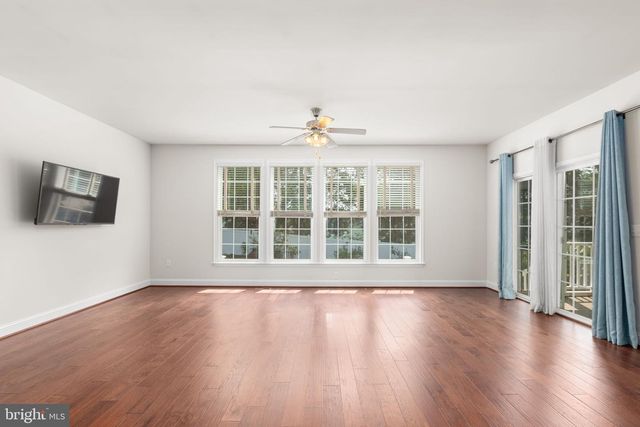 5714 SPRING ARBOR CIR, Fredericksburg, VA 22407