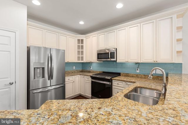 5714 SPRING ARBOR CIR, Fredericksburg, VA 22407