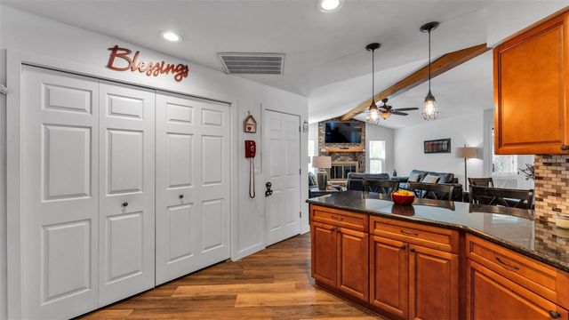 6727 NELLS WAY, Lakeland, FL 33813