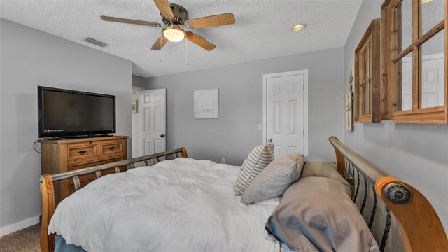 6727 NELLS WAY, Lakeland, FL 33813