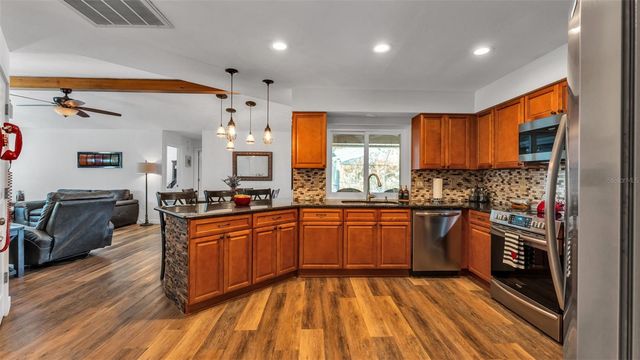 6727 NELLS WAY, Lakeland, FL 33813