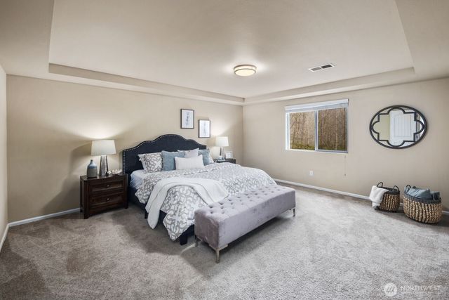 25912 35th Place S, Kent, WA 98032