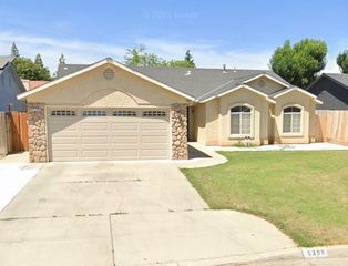 5398 W Robinson Avenue, Fresno, CA 93722
