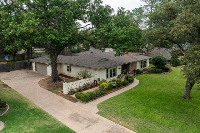 2622 AMHERST DRIVE, Wichita Falls, TX 76308