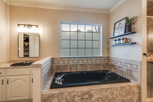 2622 AMHERST DRIVE, Wichita Falls, TX 76308