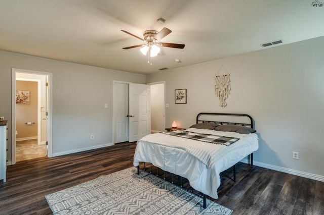 2622 AMHERST DRIVE, Wichita Falls, TX 76308