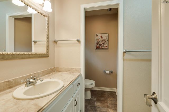 2622 AMHERST DRIVE, Wichita Falls, TX 76308