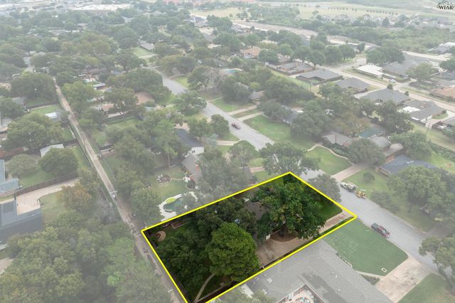 2622 AMHERST DRIVE, Wichita Falls, TX 76308