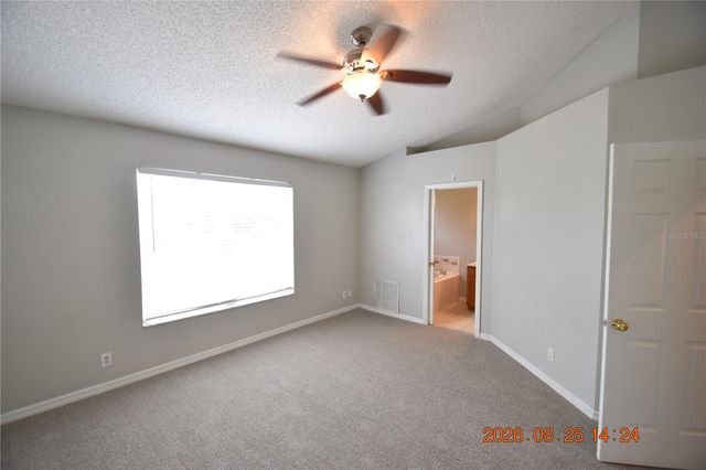 556 BLACK LION DRIVE NE 556, St Petersburg, FL 33716