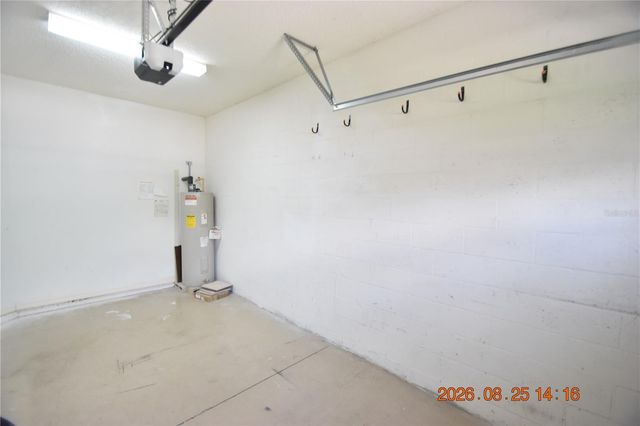 556 BLACK LION DRIVE NE 556, St Petersburg, FL 33716