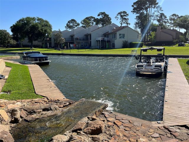 12500 Melville Drive Drive B313, Montgomery, TX 77356