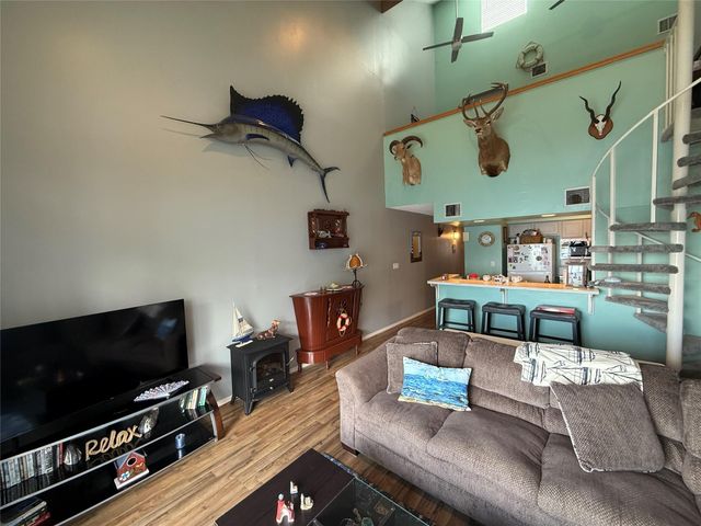 12500 Melville Drive Drive B313, Montgomery, TX 77356