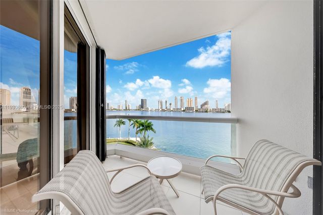 2600 Island Boulevard 703, Aventura, FL 33160