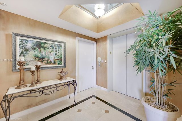 2600 Island Boulevard 703, Aventura, FL 33160