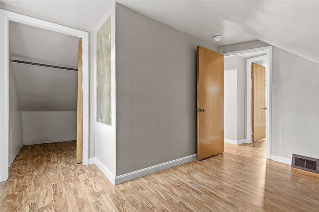 430 Newkirk St, Carnegie, PA 15106