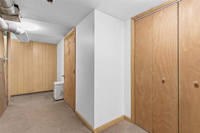 430 Newkirk St, Carnegie, PA 15106