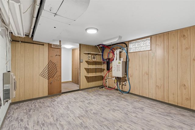 430 Newkirk St, Carnegie, PA 15106