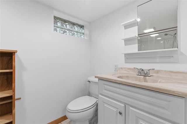 430 Newkirk St, Carnegie, PA 15106