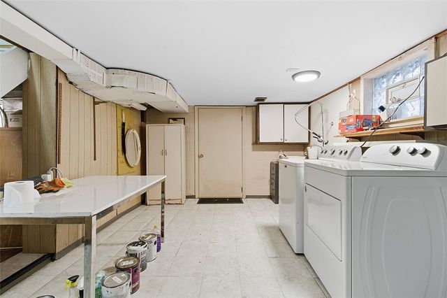 430 Newkirk St, Carnegie, PA 15106