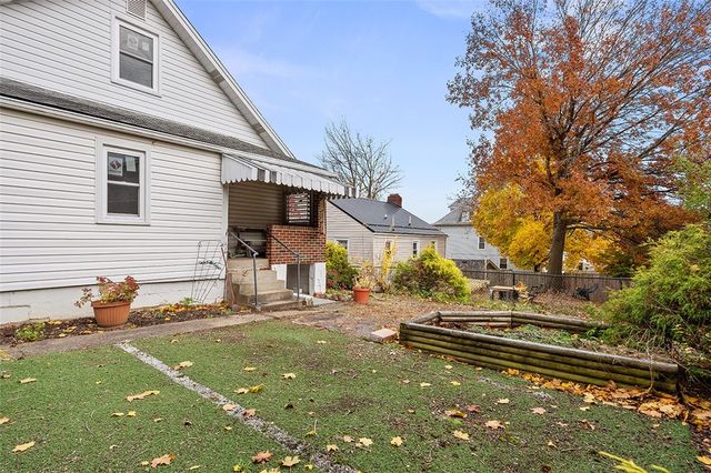 430 Newkirk St, Carnegie, PA 15106