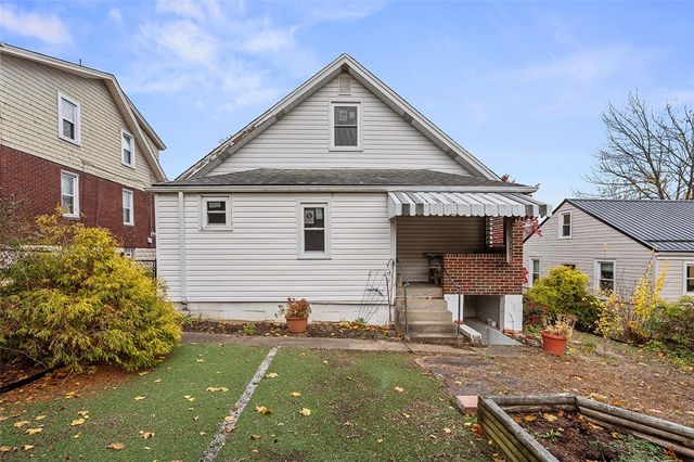 430 Newkirk St, Carnegie, PA 15106