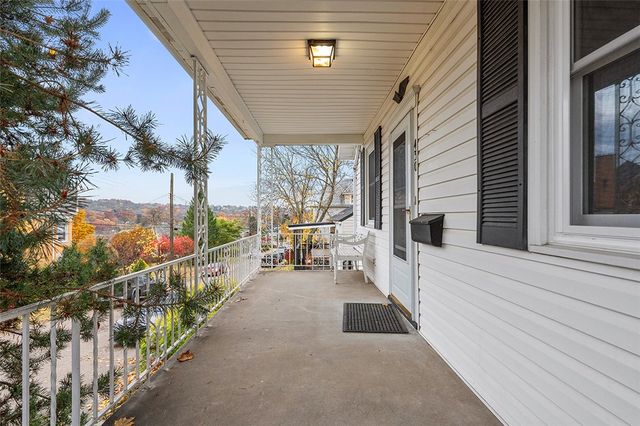 430 Newkirk St, Carnegie, PA 15106