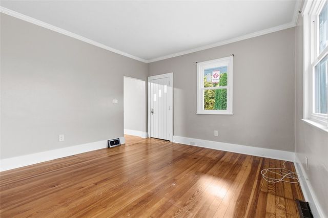 430 Newkirk St, Carnegie, PA 15106