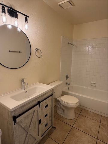 6941 Appleton Drive D, Las Vegas, NV 89156