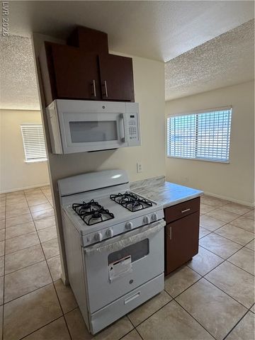 6941 Appleton Drive D, Las Vegas, NV 89156