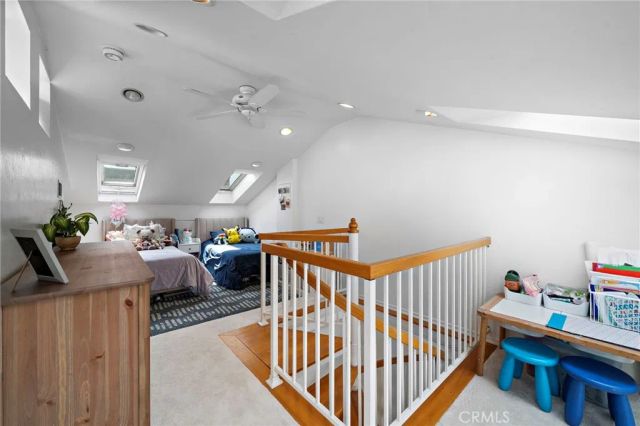 2528 University Drive, Newport Beach, CA 92660