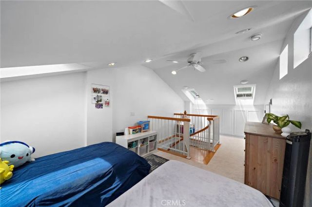 2528 University Drive, Newport Beach, CA 92660